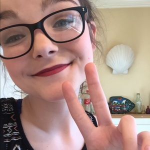 Meet your Posher, Shannon