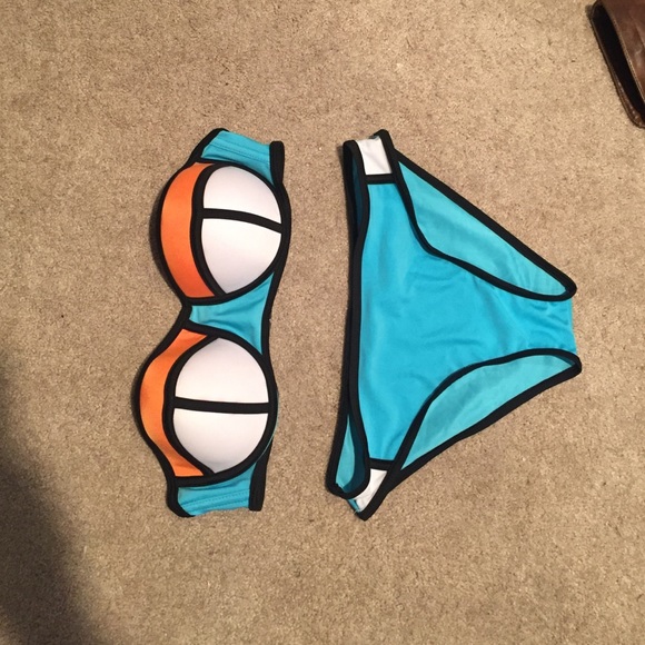 (LOWEST OFFER) TRIANGL DUPE