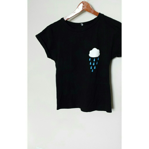 Casual black tee