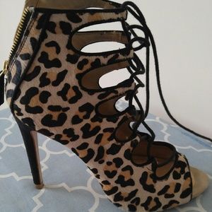 Leopard print lace up heels 5in heels