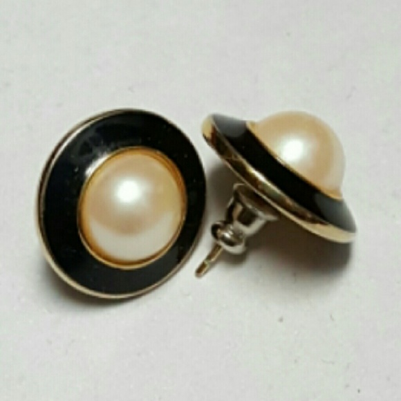 Macy's Jewelry - Classy Vintage MONET Earrings