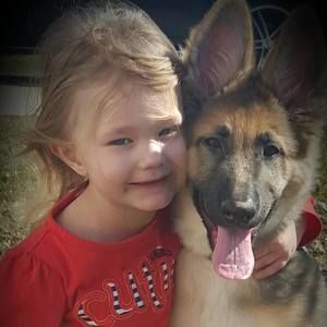 Meet your Posher, Liz