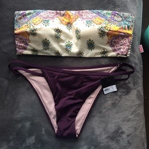 SOLD Victoria's Secret bikini bottoms