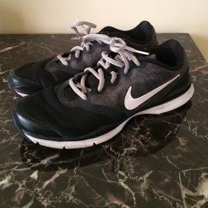 💕Nike running shoes