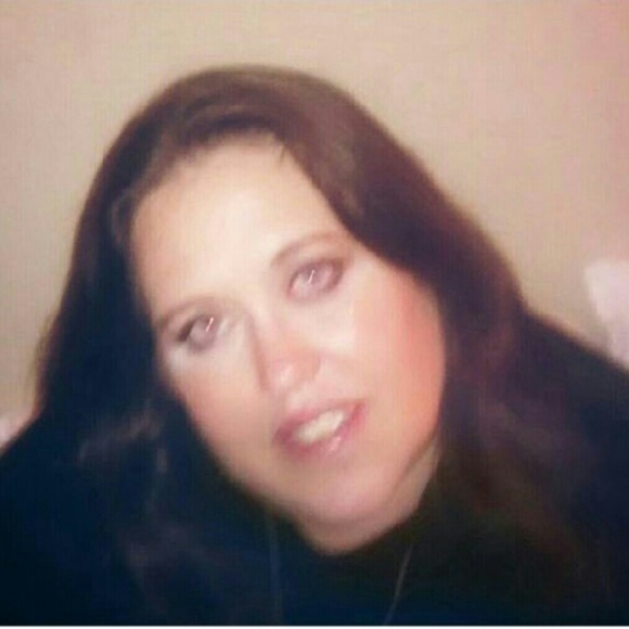 Meet your Posher, Dawn - Picture 1 of 1