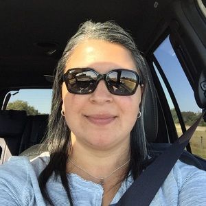 Meet your Posher, Marla