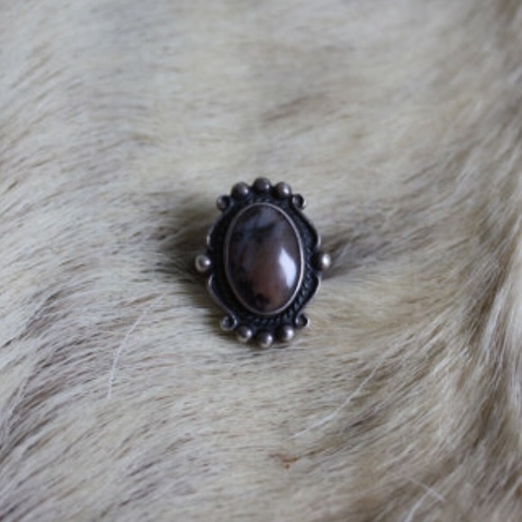 Sterling Silver Agate Ring Size 6