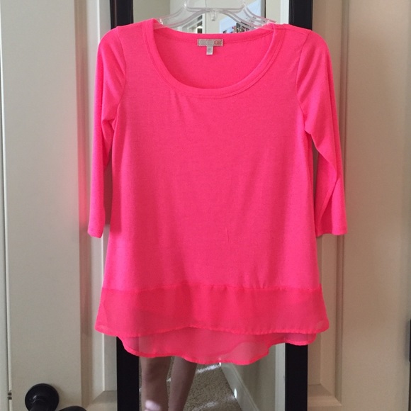 Giani Bini pink top