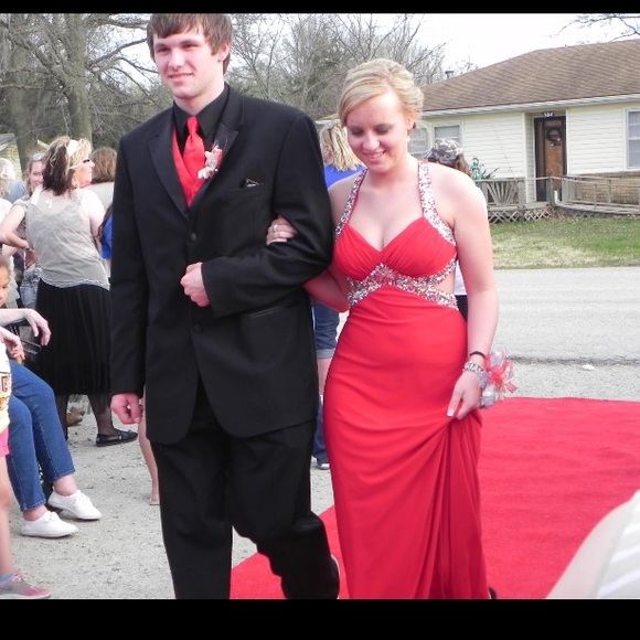 Prom Dress - Picture 2 of 4