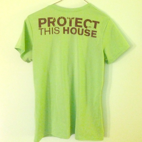 UNDER ARMOUR T-SHIRT