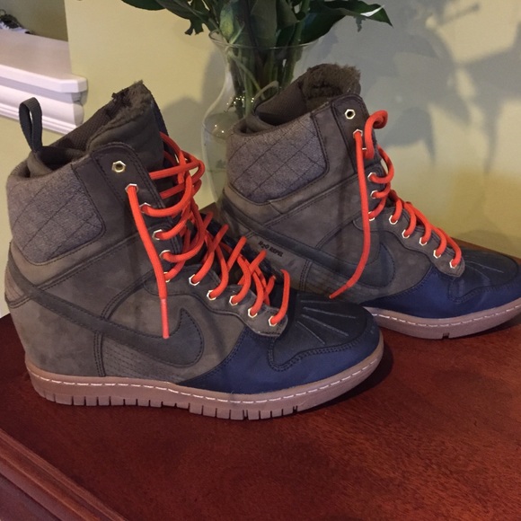 Nike Dunk Sky High High Top Boots