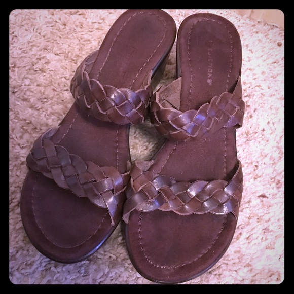 Brown heeled sandals - Picture 1 of 2
