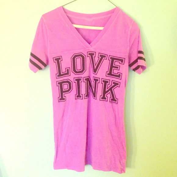 PURPLE VICTORIA SECRET T-SHIRT