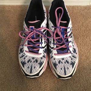 Mizuno Running shoes