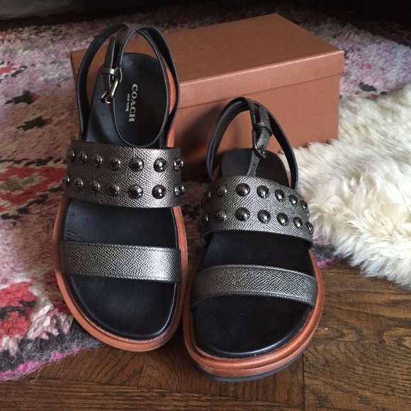 Coach sandals - Picture 2 of 4