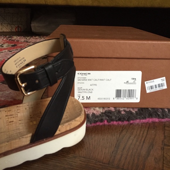 Coach sandals - Picture 3 of 4