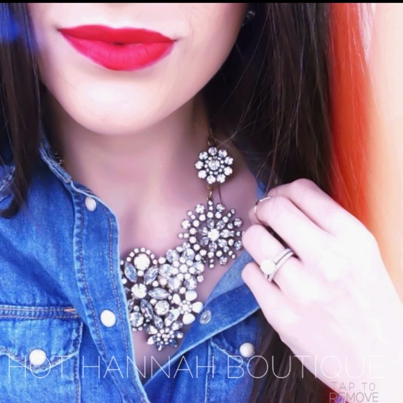 🆕 Gorgeous Crystal Statement Necklace - Picture 4 of 4