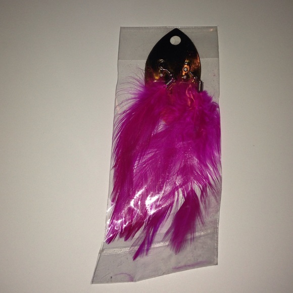 (New) Feather Earrings 😀