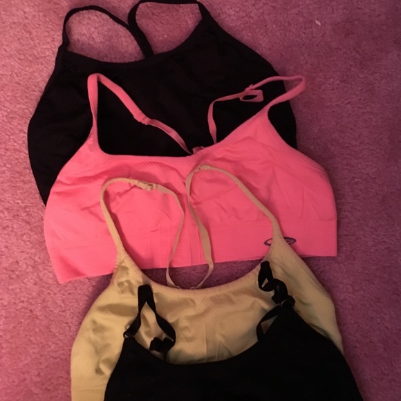 BUNDLE: 5 sports bras - Picture 2 of 2