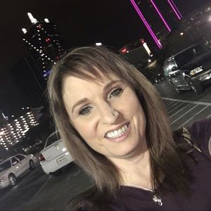 Meet your Posher, Denise