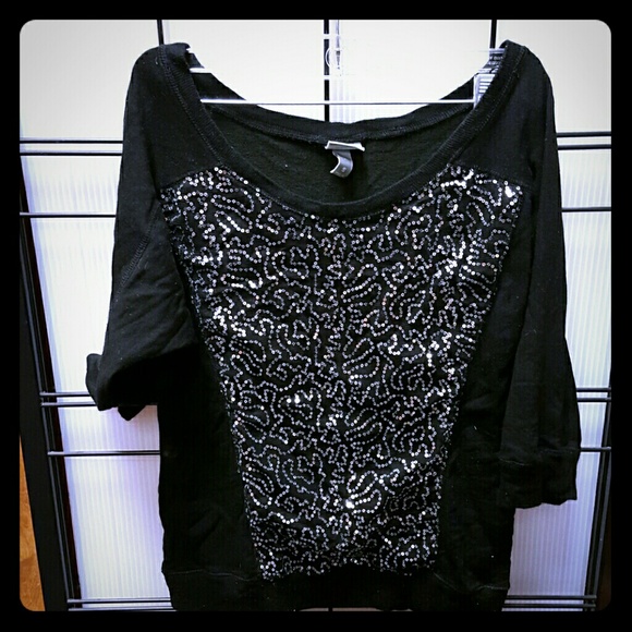 Vanity black sequin 3/4 sleeve top