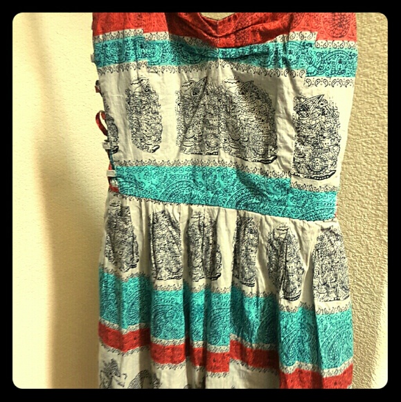 Zachary smile white label printed sundress