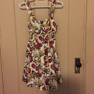 Hot Topic skull and cross pistols with roses dress