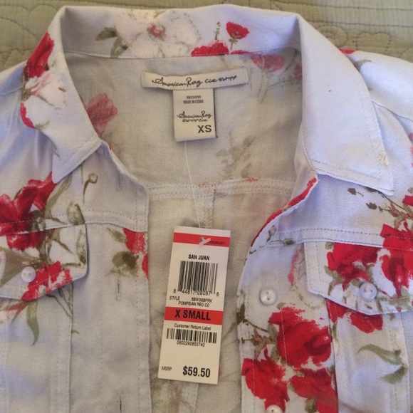 American Rag sleeveless button-up - Picture 2 of 4