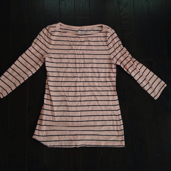 Quarter sleeved shirt