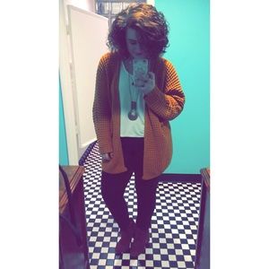 Meet your Posher, Madison