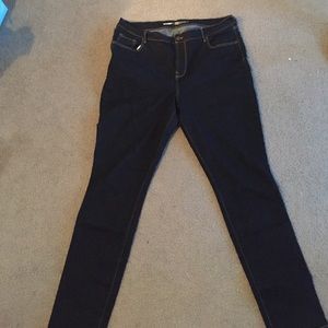 Old Navy size 18 tall dark wash Jean
