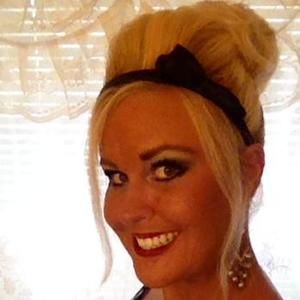 Meet your Posher, Mandy grace