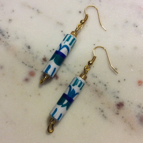 Blue & White Geometric Paper Bead Earrings - Picture 3 of 6