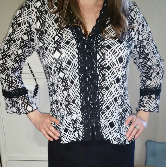Joseph Ribkoff black and white blouse