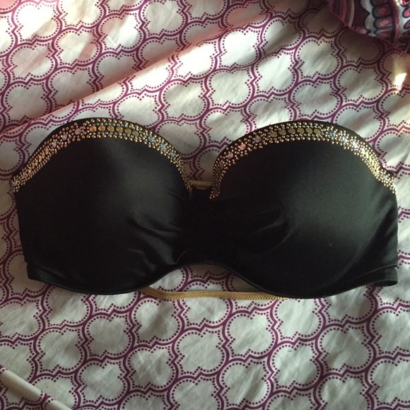 Black and gold embellished strapless swim top!