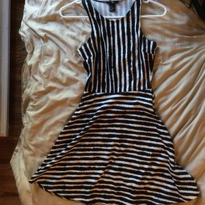 H&M xs Black and Creme Striped Dress