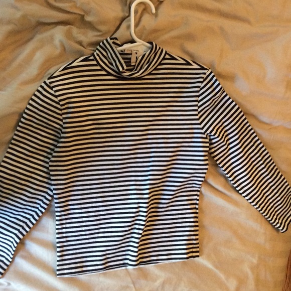 Striped, high neck crop top