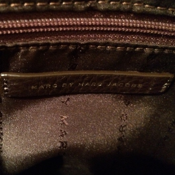 Marc by Marc Jacobs Chain Reaction Calley Bag - Picture 3 of 4
