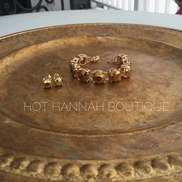 🆕 Metallic Gold Bracelet - Picture 2 of 4