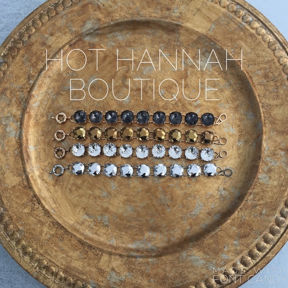 🆕 Metallic Gold Bracelet - Picture 4 of 4