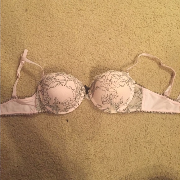 Sophie B. Lace Push Up Bra