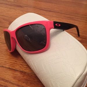 Oakley sunglasses