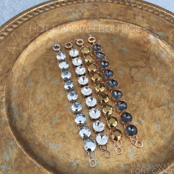 🆕 Bracelet- Platinum Metallic - Picture 4 of 4