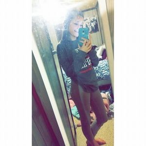 Meet your Posher, Holly