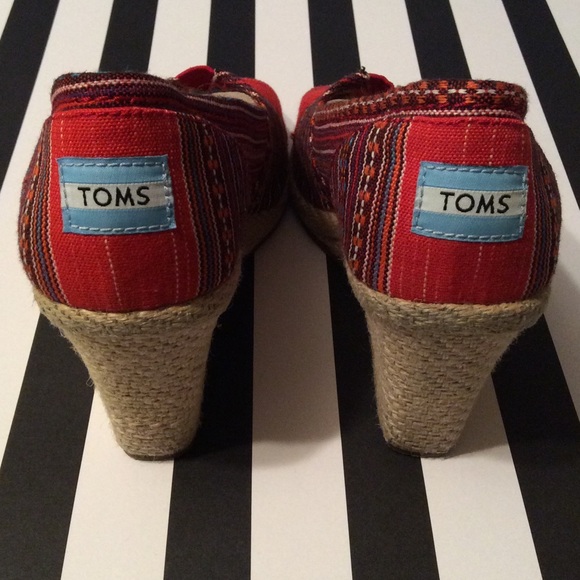 Tom's Wedges