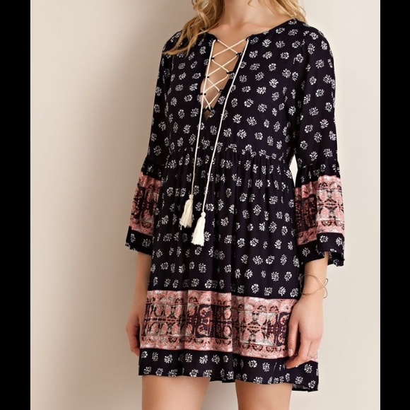 💕 SALE 💕Harper Floral Print Lace-Up Dress - Picture 2 of 4