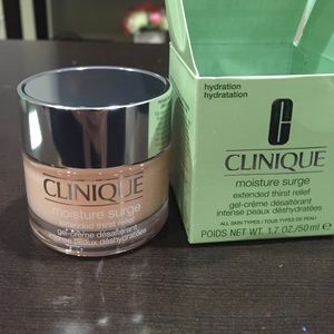 NEW Clinique Moisture Surge
