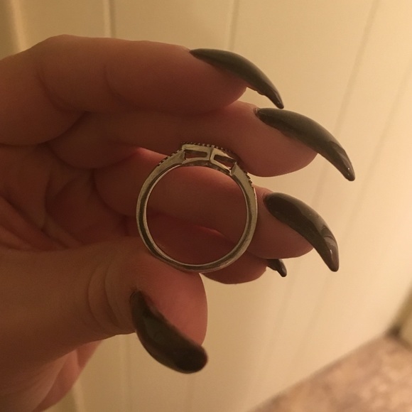 Diamond heart ring - Picture 4 of 4