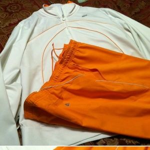 Jogging Suit with Capri Pants