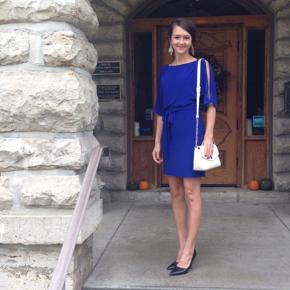 Luxurious blue Jessica Simpson dress.